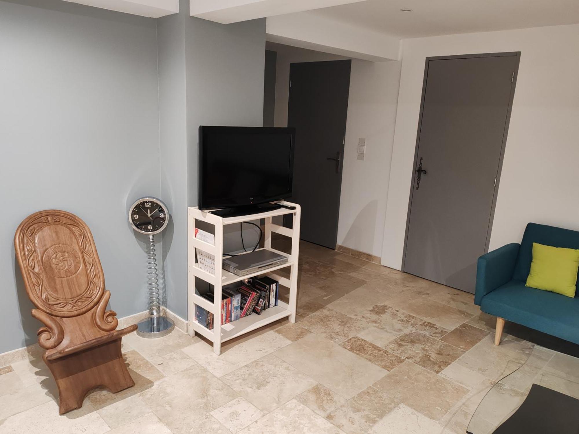 Appartement T3 Neuf Proche Centre Ville, Clim Et Parking Et Centrale Edf Valence  ภายนอก รูปภาพ