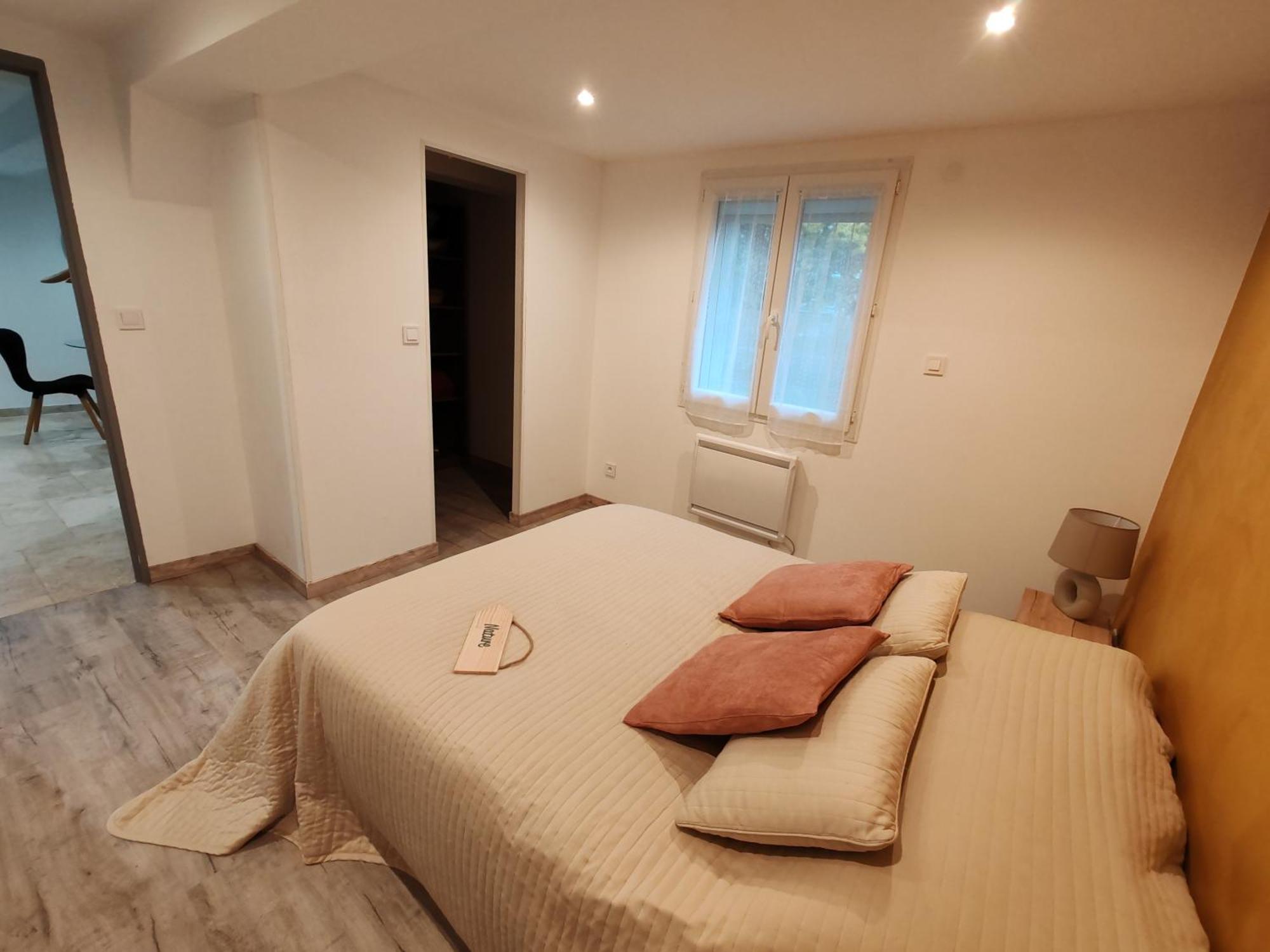 Appartement T3 Neuf Proche Centre Ville, Clim Et Parking Et Centrale Edf Valence  ภายนอก รูปภาพ